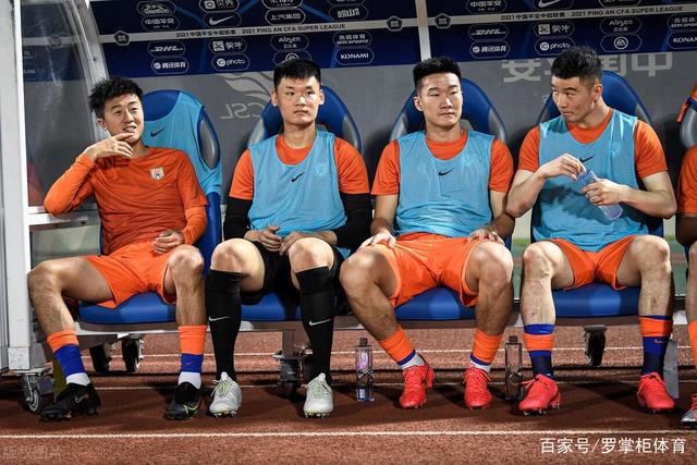 利拉德45分雄鹿力克活塞 76人力克黄蜂5连胜
